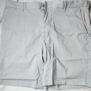 Mens Callaway & Izod Light Gray Flat Front Shorts